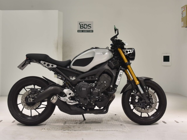 Yamaha XSR900 2016