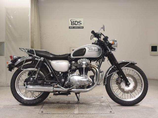 Kawasaki W650 2005