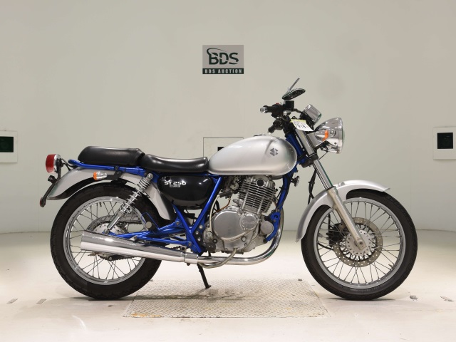 Suzuki ST250E