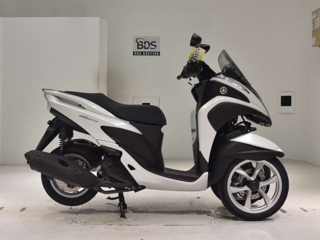 Yamaha TRICITY MW125 2015
