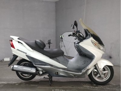 Suzuki SKYWAVE 250