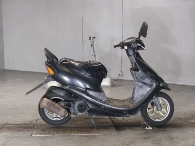 Honda DIO 2000
