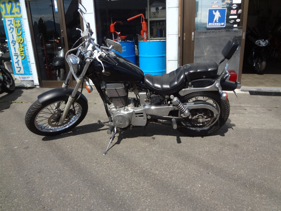 Suzuki ｻﾍﾞｰｼﾞLS400 1987