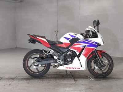 Honda CBR250R 2015
