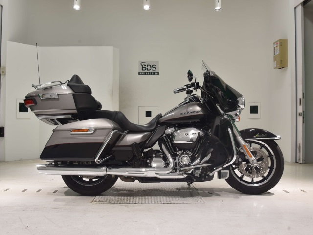 HD ELECTRA GLIDE FLHTK1750 2017