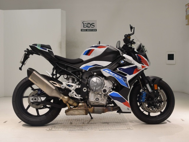 BMW M1000R 2023