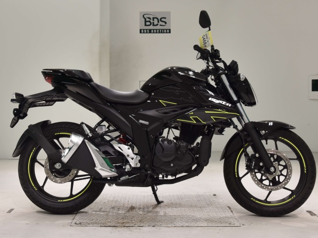 Suzuki GIXXER150