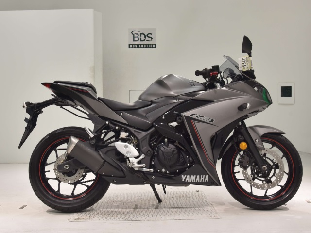 Yamaha YZF-R3 2016
