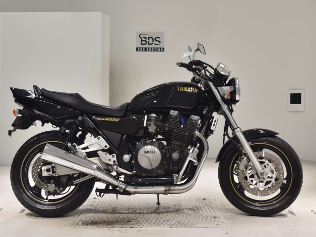 Yamaha XJR1200 1994