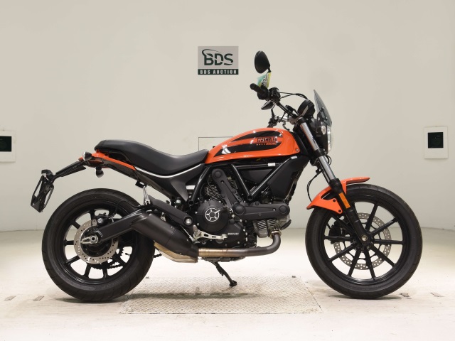 Ducati SCRAMBLER SIXTY2 2017