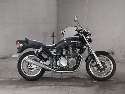 Kawasaki ZEPHYR750 2025