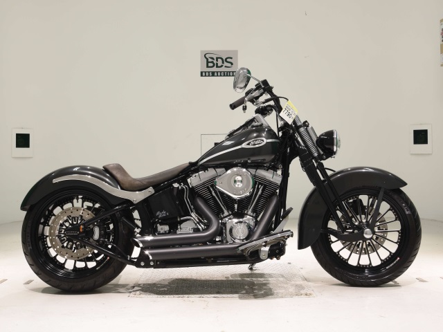 HD HERITAGE SPRINGER FLSTSC1450 2005