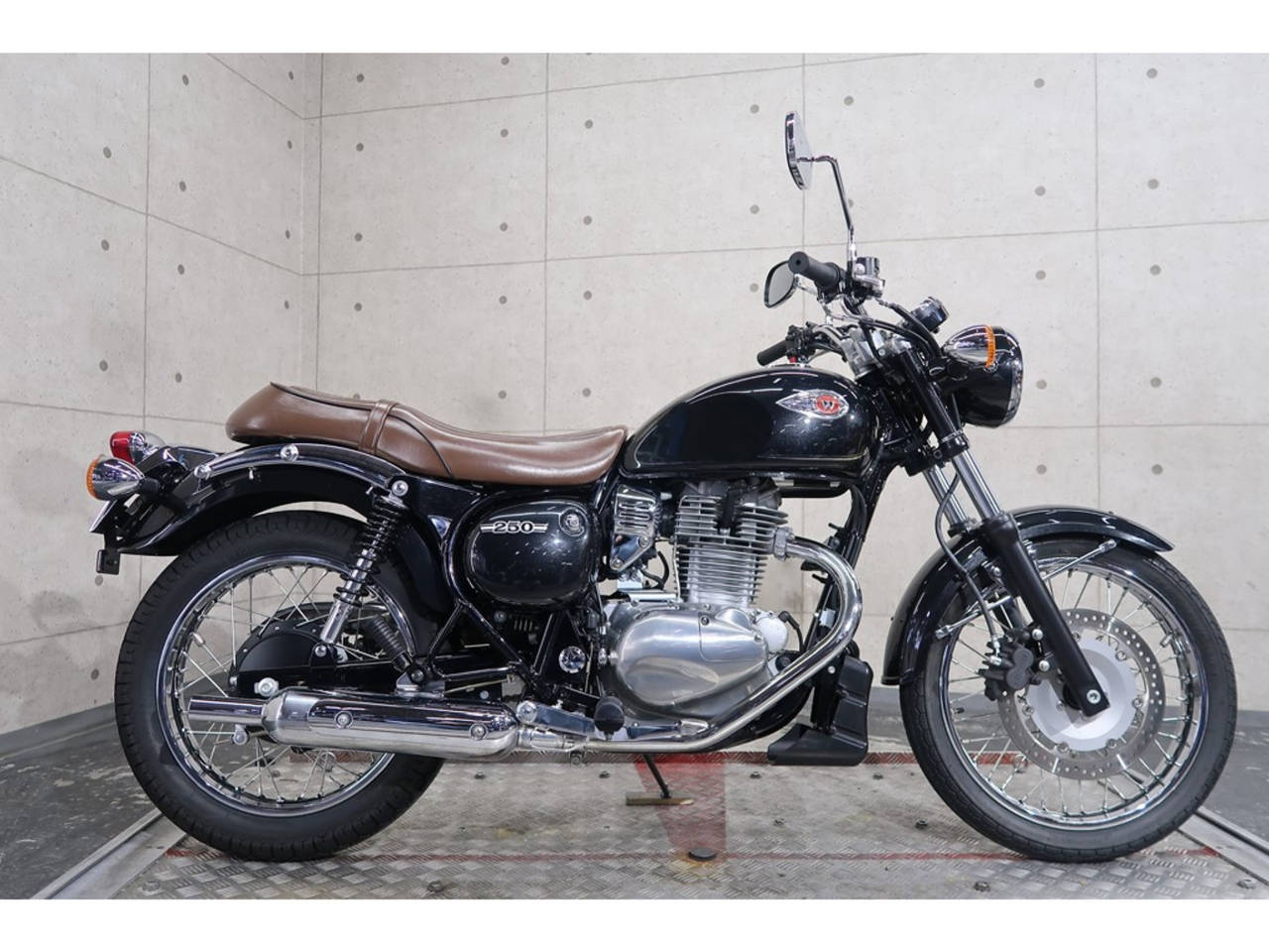 Kawasaki W250 2020