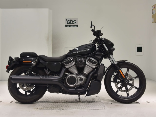 HD RH975 2022
