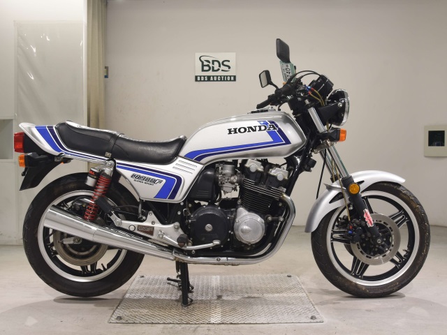 Honda HORNET CB900F 1996