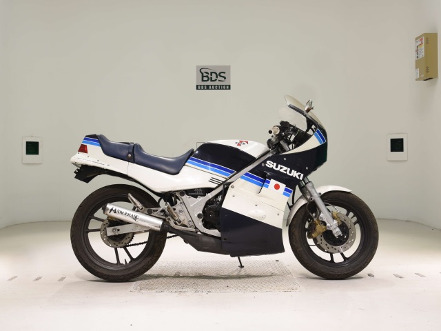 Suzuki RG250 GAMMA