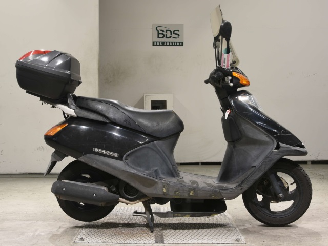 Honda SPACY100 2006