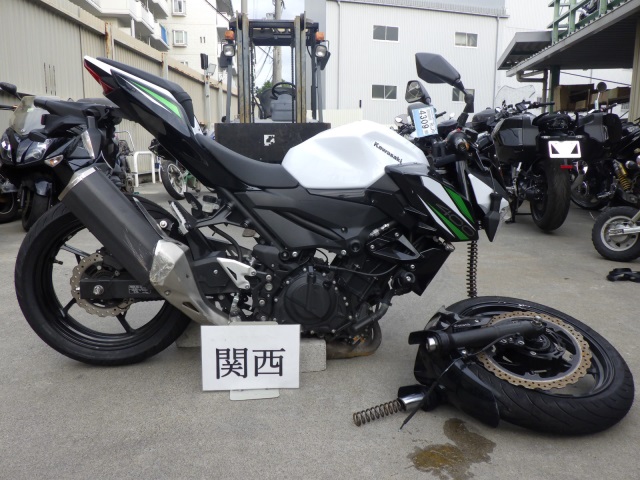 Kawasaki Z400 2019