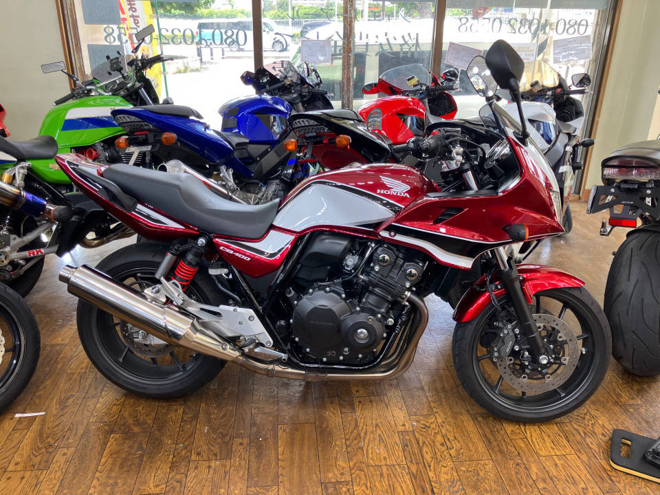 Honda CB400 SﾎﾞﾙﾄﾞｰﾙABS 2022