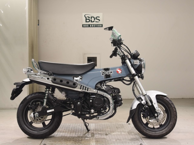 Honda DAX125 2022