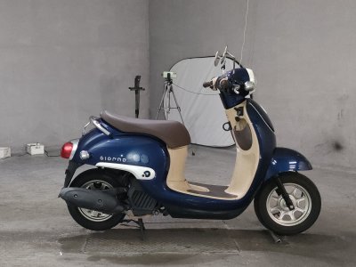 Honda GIORNO 2016