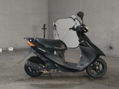Suzuki ADDRESS V50