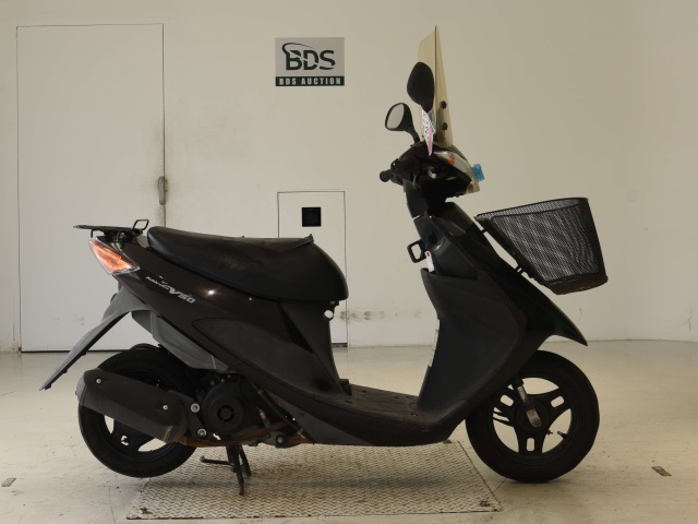 Suzuki ADDRESS V50