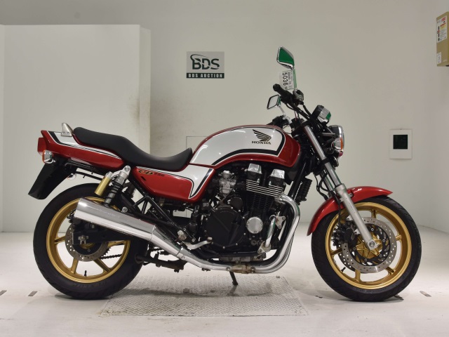 Honda CB750SF 2005