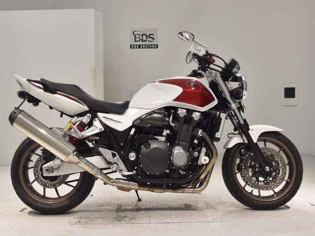 Honda CB1300SF 2018