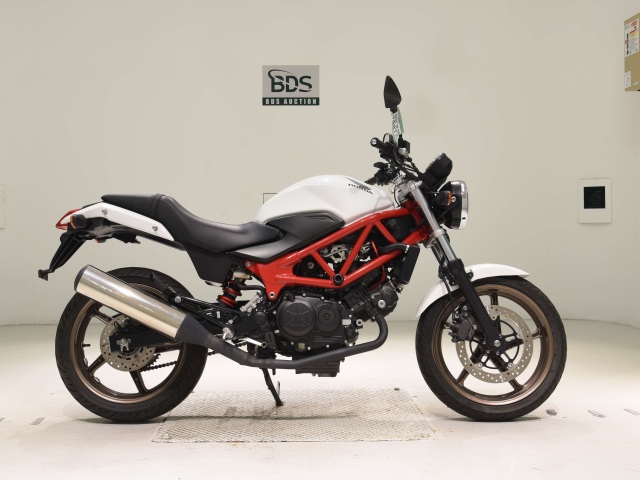 Honda VTR250 2015