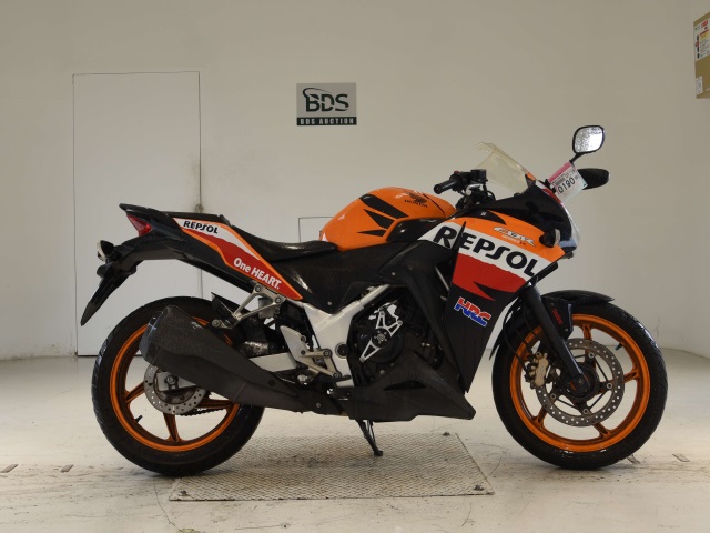 Honda CBR250R 2013