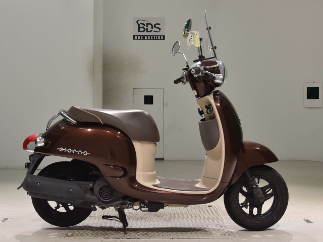 Honda GIORNO 2011