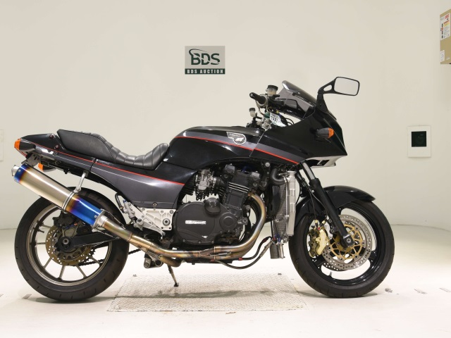Kawasaki GPZ900R 1991