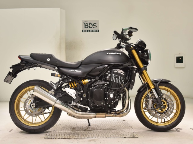 Kawasaki Z900RS SE 2024