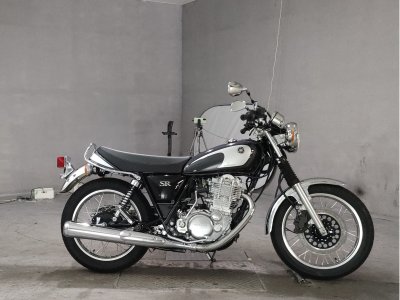 Yamaha SR400 2021