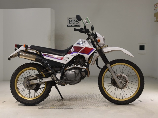 Yamaha SEROW XT225 1995