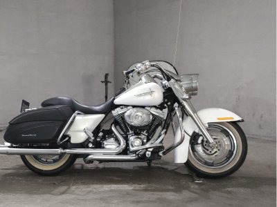 HD ROAD KING FLHRC1580 2006