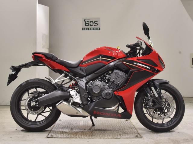 Honda CBR650R 2024