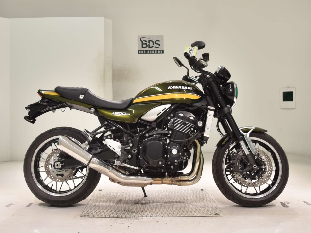 Kawasaki Z900RS 2021