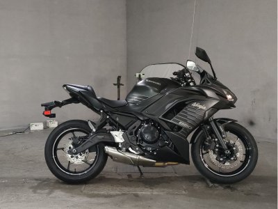 Kawasaki NINJA650 2025