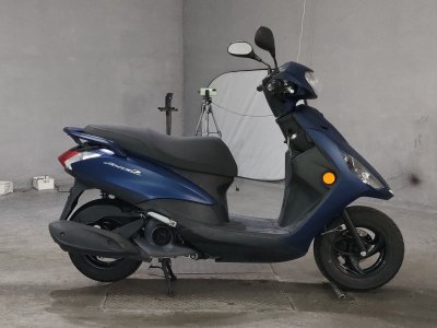 Yamaha AXIS Z 2022