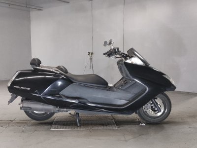 Yamaha MAGZAM