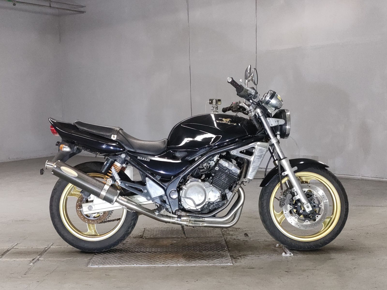 Kawasaki BALIUS ZR250 2002