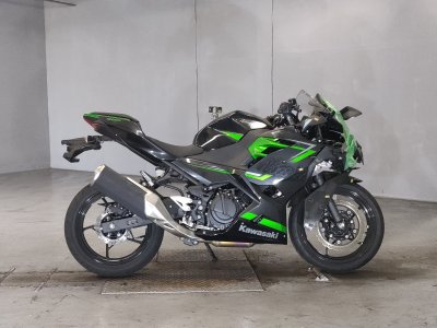 Kawasaki NINJA400 2023
