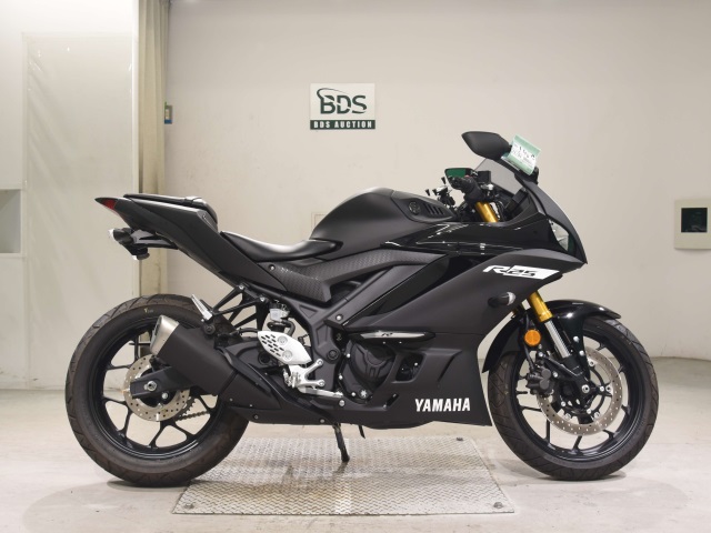 Yamaha YZF-R25 2020