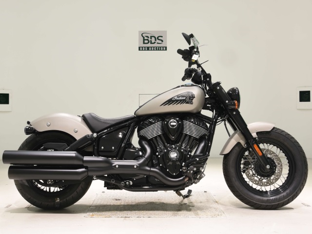 Indian CHIEF BOBBER DARK 2025