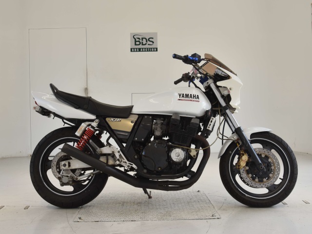 Yamaha XJR400 1996