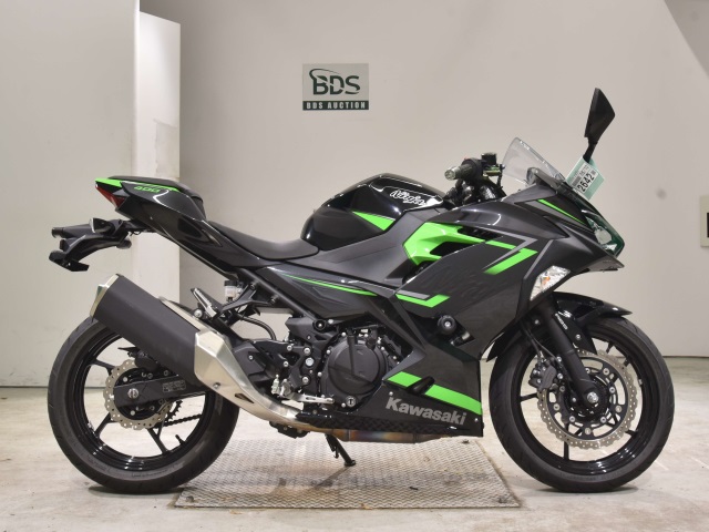 Kawasaki NINJA400 2019