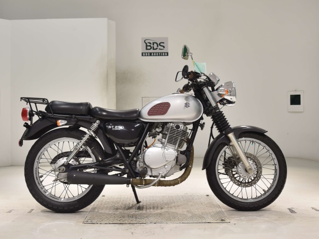 Suzuki ST250E
