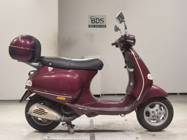 Vespa 150ET4